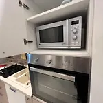 Labanca's شقة